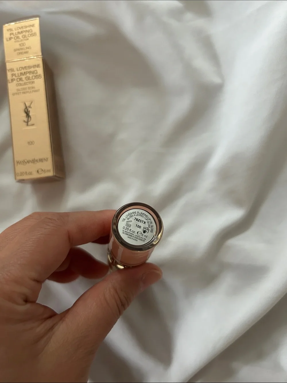 YSL loveshine Plumping lip oil gloss. 100